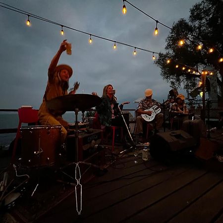Ati Hostel & Beach Club サン・マルコス・ラ・ラグナ エクステリア 写真