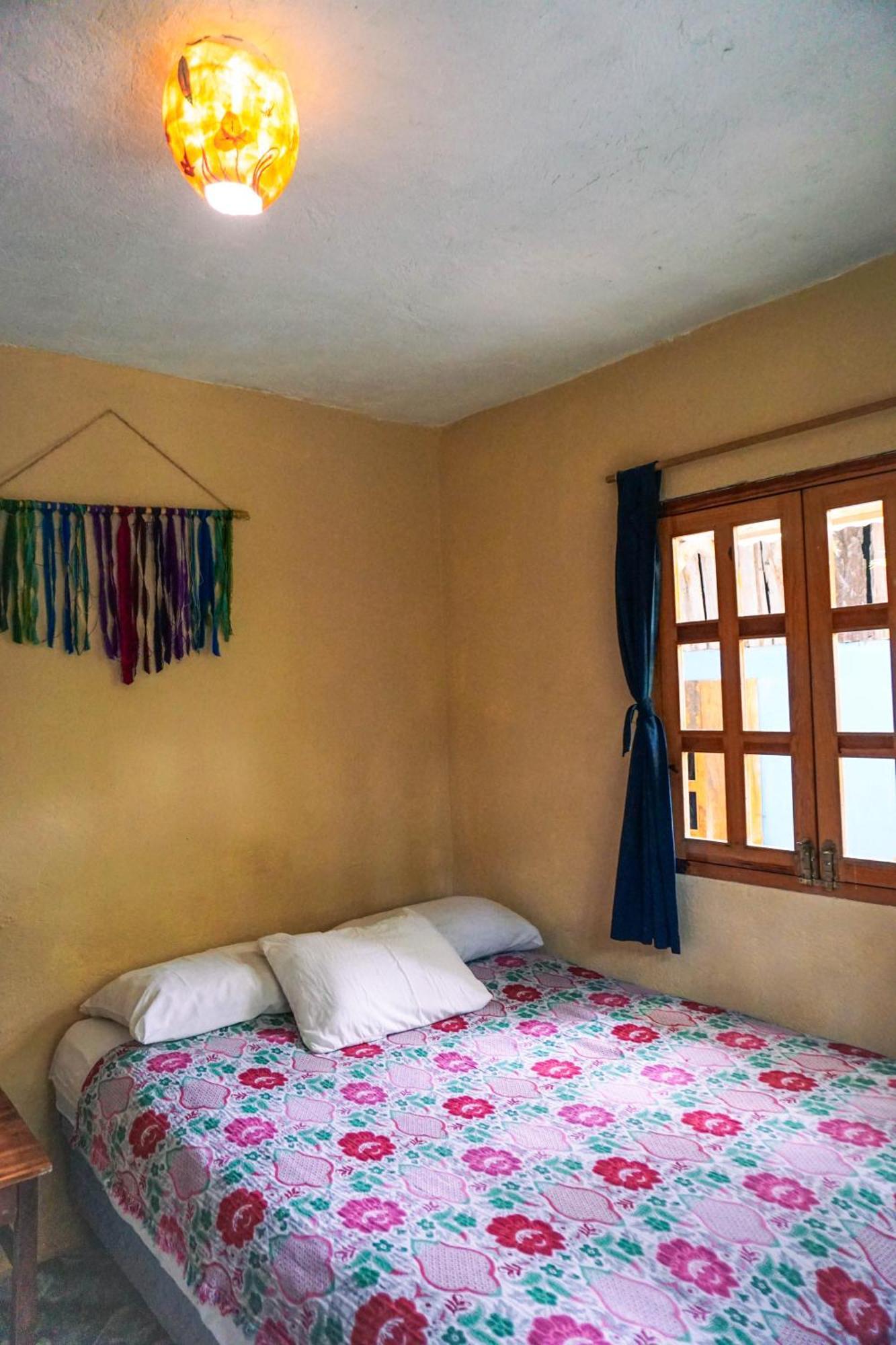 Ati Hostel & Beach Club サン・マルコス・ラ・ラグナ エクステリア 写真